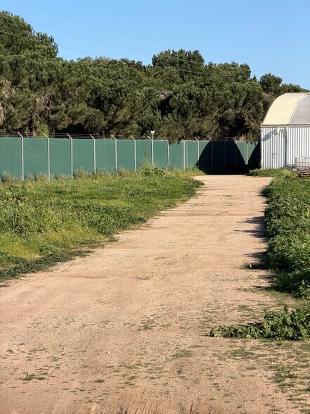 More Photos Of 20180 Spence Rd, Salinas General Retail For Sale