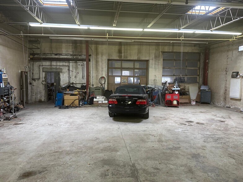 More Photos Of 1614 Stelton Rd, Piscataway Service Station For Sale