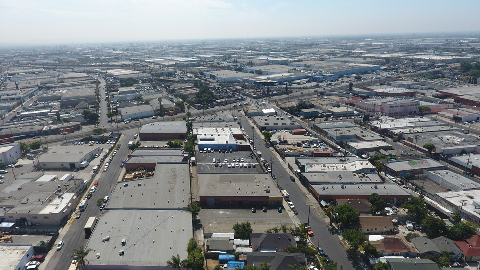 Primary Photo Of 1631-1635 E 23rd St, Los Angeles Manufacturing For Lease