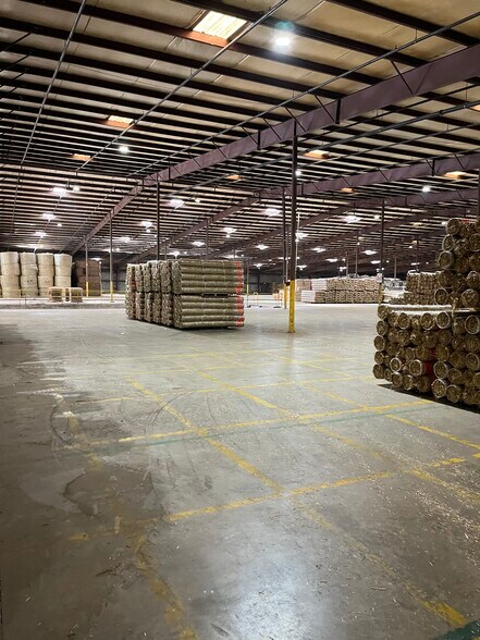 More Photos Of 1051 E Main St, Lake City Warehouse For Lease