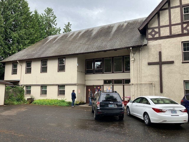 More Photos Of 7528 N Charleston Ave, Portland Religious Facility For Sale