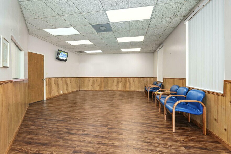 More Photos Of 1801 S 23rd St, Fort Pierce Medical For Sale