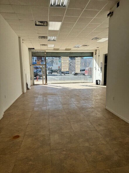 More Photos Of 9705 Rockaway Blvd, Ozone Park Storefront For Lease