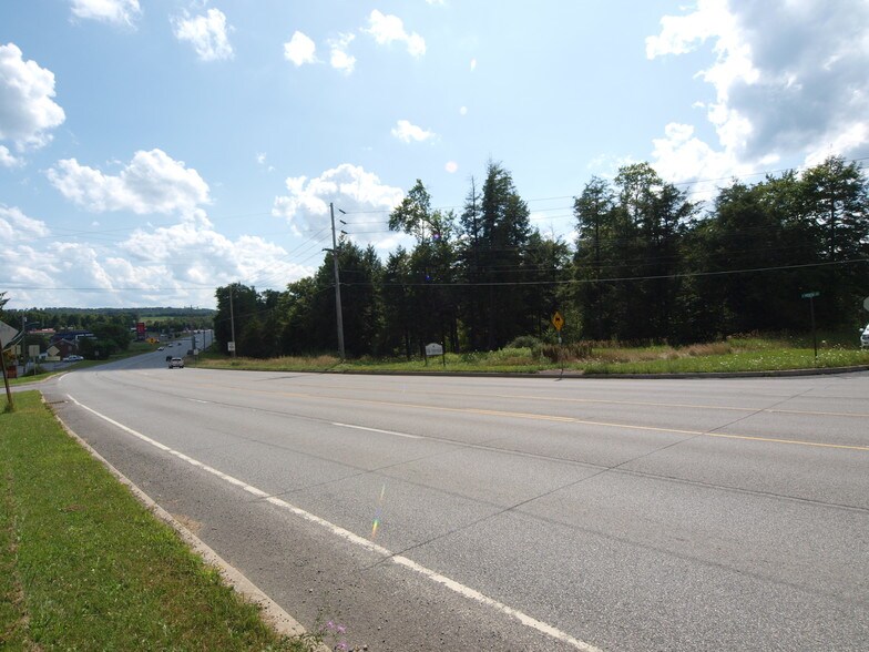 More Photos Of 1098 Million Dollar Hwy, Saint Marys Land For Sale