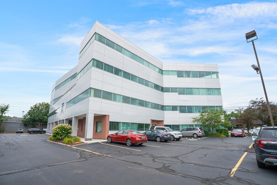 Primary Photo Of 547 Amherst St, Nashua Office For Lease