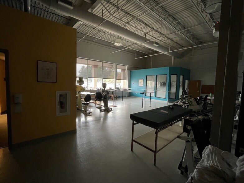 More Photos Of 3143 William Penn Hwy, Easton General Retail For Lease