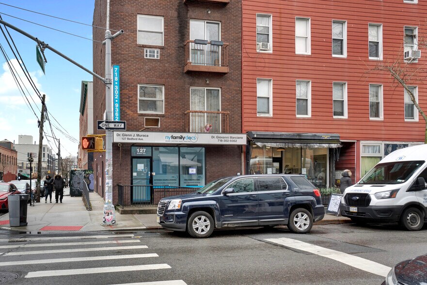 More Photos Of 127 Bedford Ave, Brooklyn Storefront Retail Office For Lease
