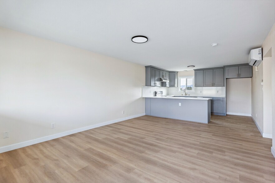 More Photos Of 1772 Rio Grande Rd, Bullhead City Multifamily For Sale