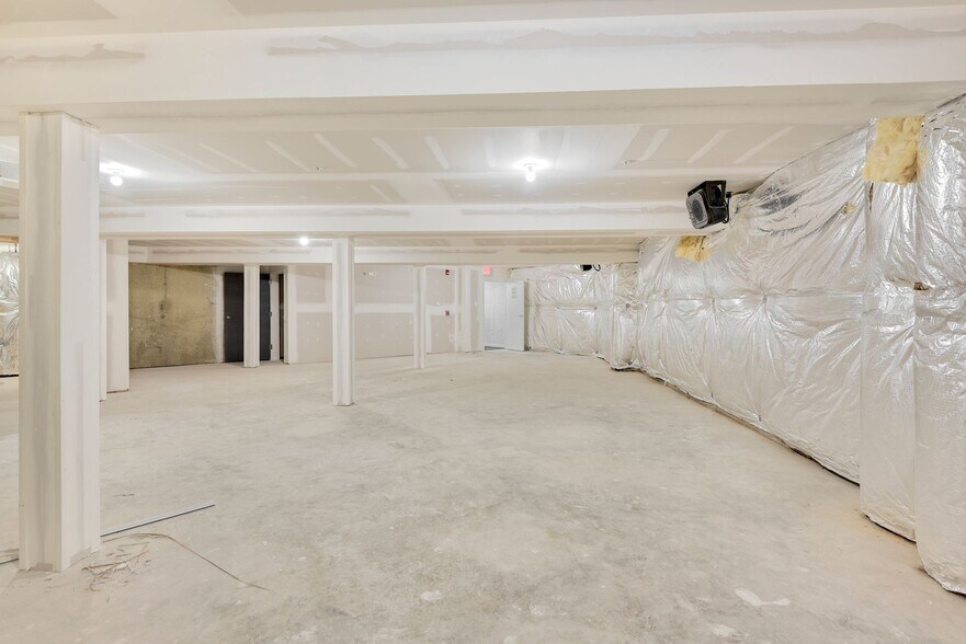 More Photos Of 3546 Worthington Blvd, Frederick Storefront Retail Office For Lease