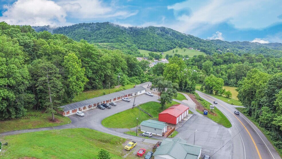 More Photos Of , Sharps Chapel Specialty For Sale