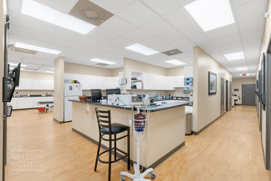 More Photos Of 35 Ray E Talley Ct, Simpsonville Medical For Lease