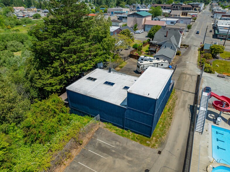 More Photos Of 203 N Birch St, Coquille Specialty For Sale