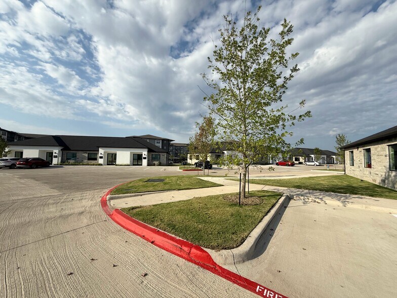 More Photos Of 6000 Alma Rd, McKinney Office For Sale