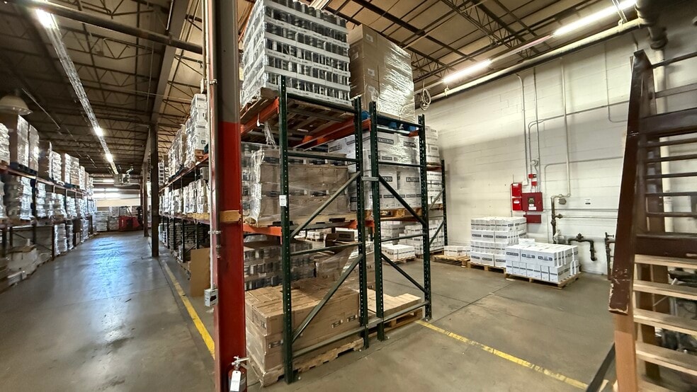 More Photos Of 100 Shepard Ave, Wheeling Warehouse For Sale