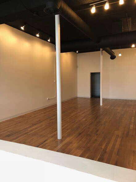More Photos Of 910-948 W 8th Ave, Denver Storefront For Lease