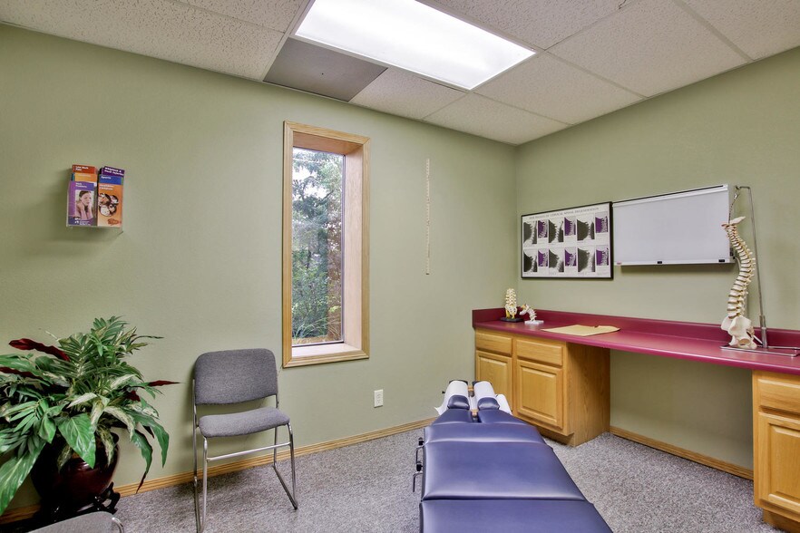 More Photos Of 1919 W Central Ave, El Dorado Warehouse For Lease