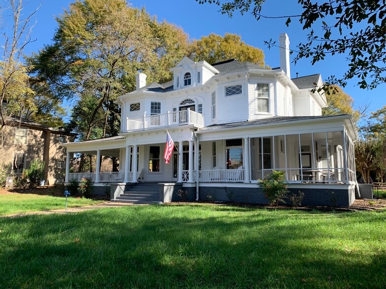 Primary Photo Of 331 S Washington St, Shelby Coworking Space