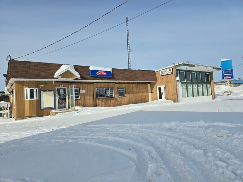 More Photos Of , Baie-comeau Unknown For Sale