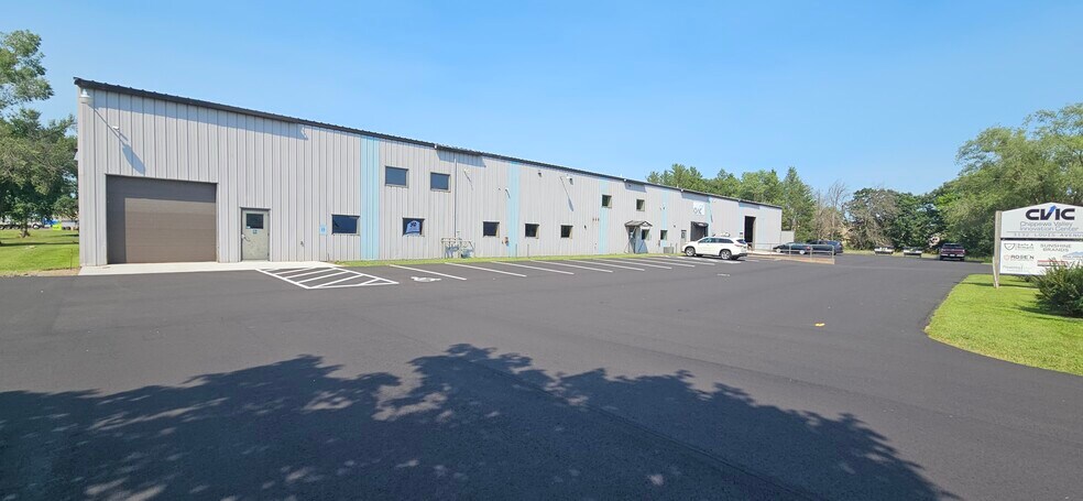 More Photos Of 3132 Louis Ave, Eau Claire Warehouse For Lease