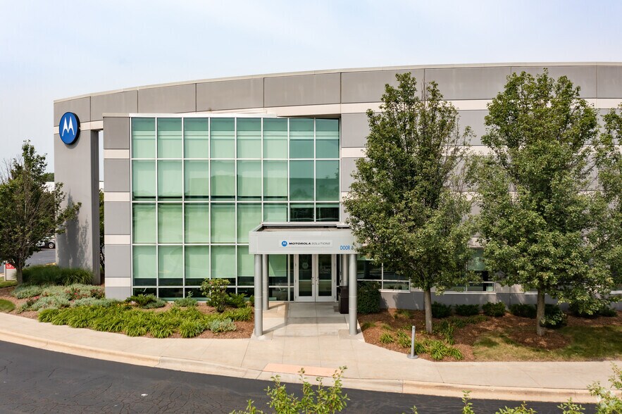 More Photos Of 2500 Galvin Dr, Elgin Manufacturing For Lease