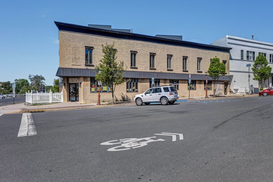 More Photos Of 601 Lake Ave, Asbury Park Office Residential For Lease