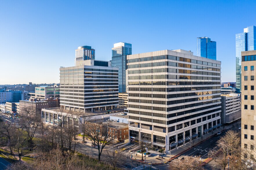 More Photos Of 445 Hamilton Ave, White Plains Coworking Space