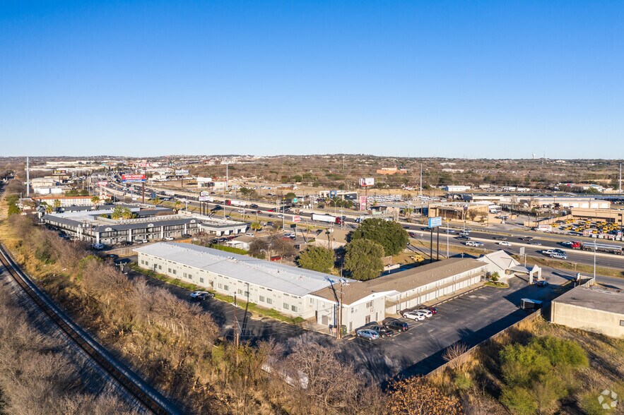 More Photos Of 9603 N Interstate 35, San Antonio Hotel For Sale