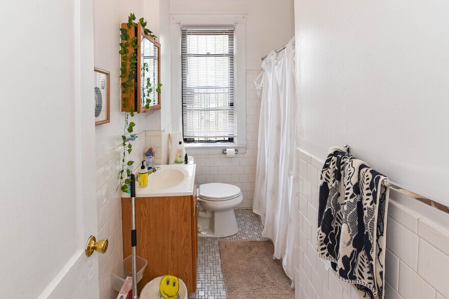 More Photos Of 2107-2111 Park Ave, Baltimore Apartments For Sale