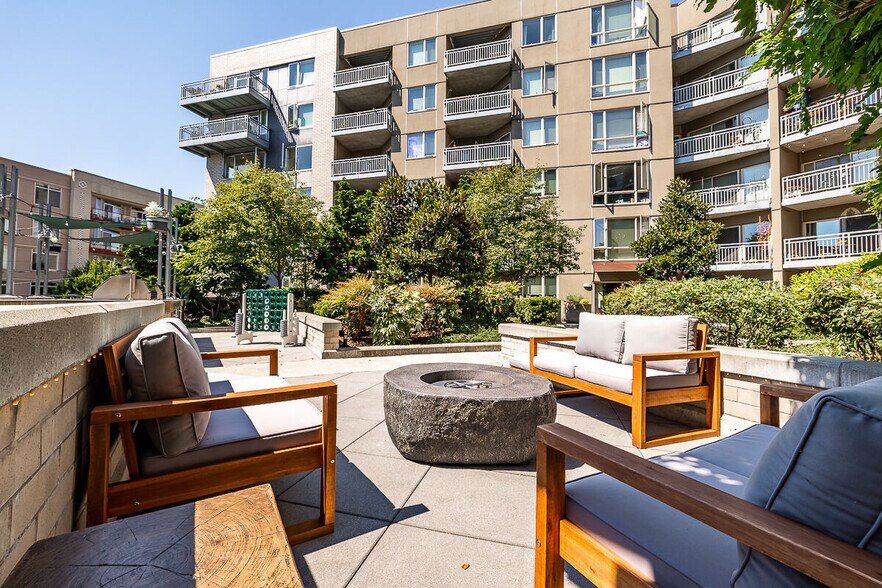 More Photos Of 2230 NW 57th St, Seattle Apartments For Lease