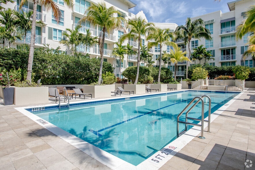 More Photos Of 480 Hibiscus St, West Palm Beach Apartments For Lease