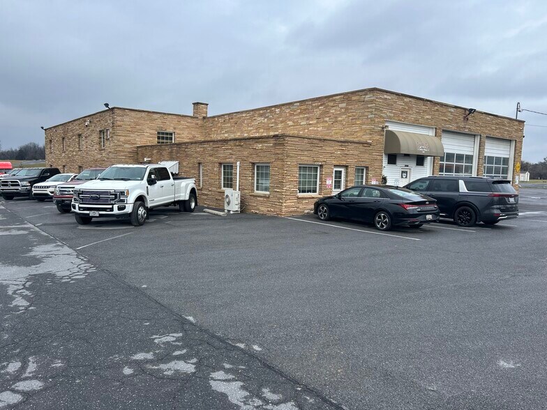 More Photos Of 8977 Williamsport Pike, Falling Waters Warehouse For Sale