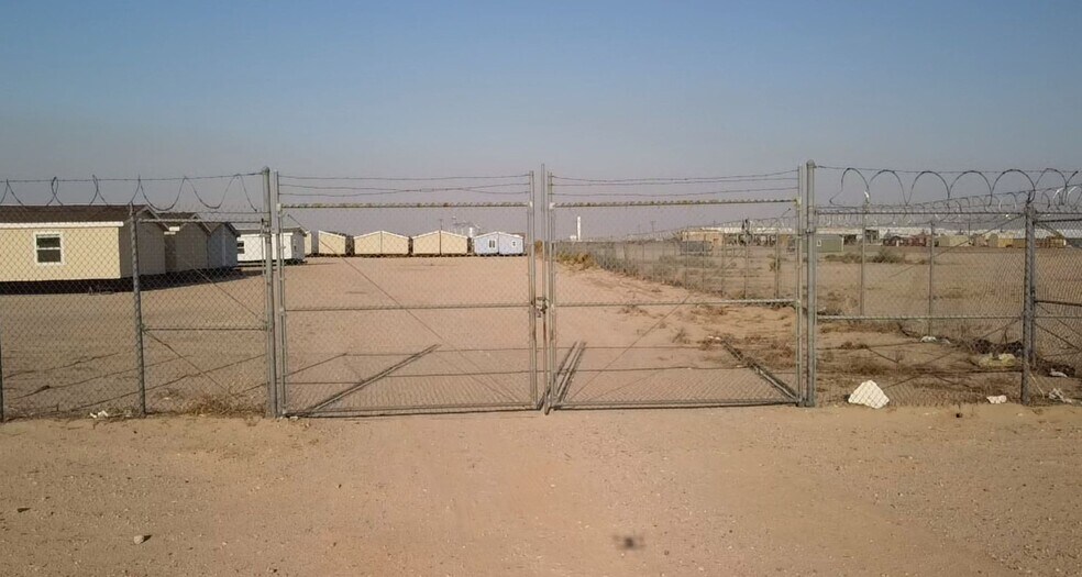 More Photos Of 32105 W Salome Hwy, Arlington Land For Lease