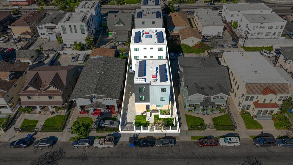 More Photos Of 3017 Kenwood Ave, Los Angeles Multifamily For Sale