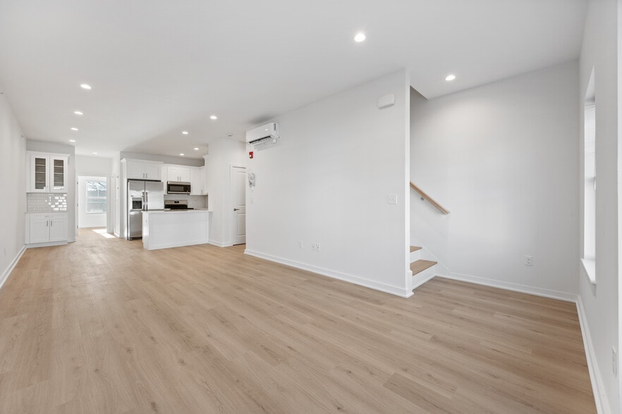 More Photos Of 31 Village Rd, Milford Apartments For Sale