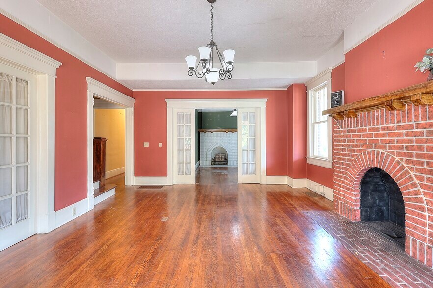 More Photos Of 338 N Broad St, Monroe Office Residential For Sale