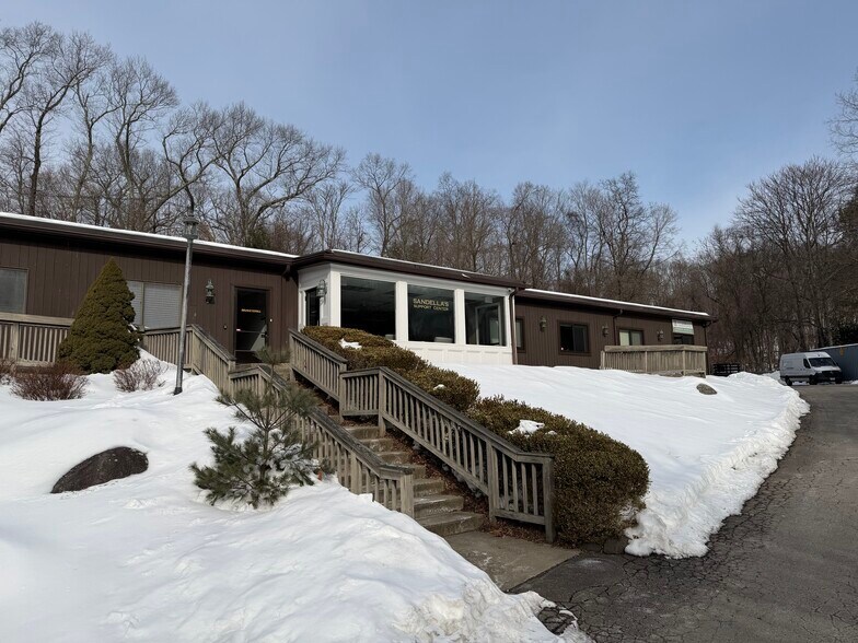 More Photos Of 9 Brookside Rd, Redding Showroom For Sale