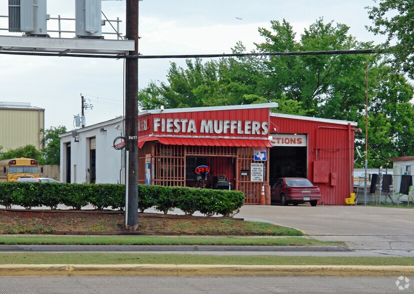 More Photos Of 6855 Telephone Rd, Houston Service For Sale