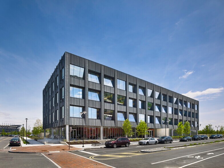 Primary Photo Of 201 Rouse Blvd, Philadelphia Medical For Lease