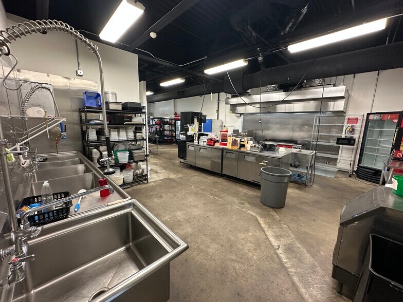 More Photos Of 242-262 W Dominick St, Rome Storefront For Lease