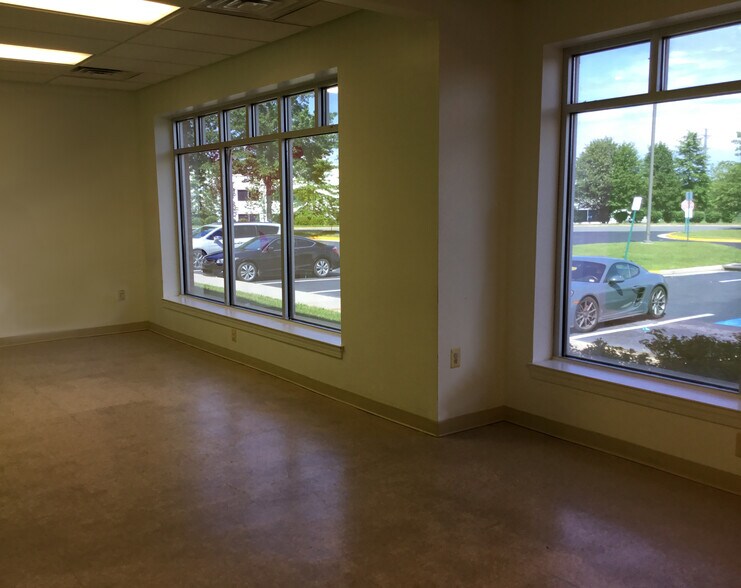 More Photos Of 44675 Cape Ct, Ashburn Office For Lease