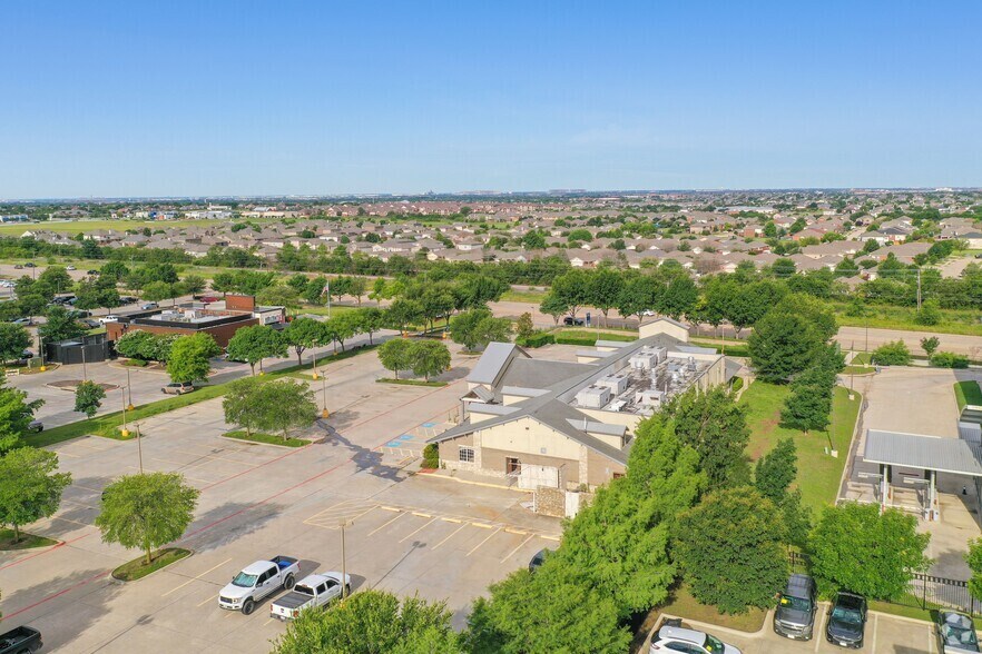 More Photos Of 1801 S Main St, Keller Restaurant For Lease