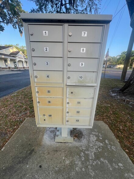 More Photos Of 9416-9418 Balm Riverview Rd, Riverview Medical For Lease