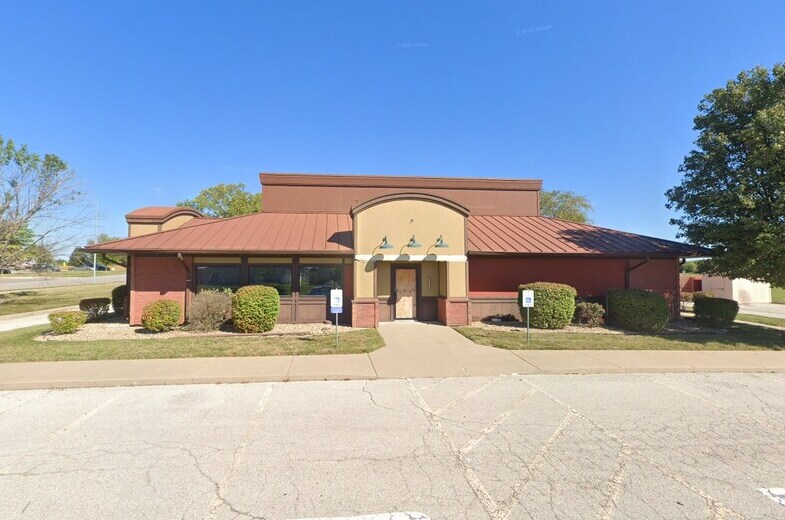 More Photos Of 125 Harvest Dr, Louisburg Fast Food For Lease