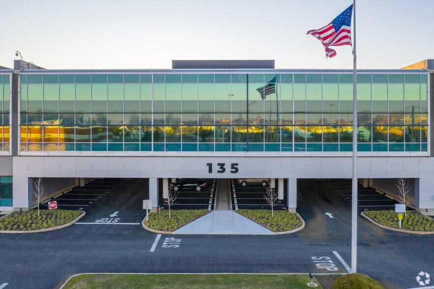 More Photos Of 135 Santilli Hwy, Everett Office For Lease