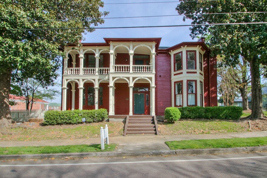 More Photos Of 5294 Main St, Spring Hill Office Residential For Sale