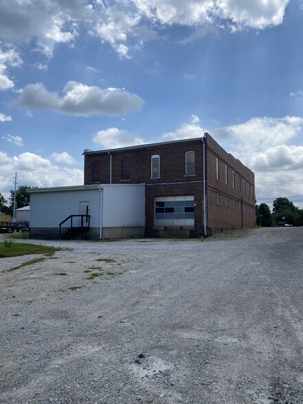 More Photos Of 496 IN-26, Frankfort Warehouse For Sale