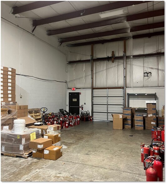 More Photos Of 408 Elmwood Ave, Sharon Hill Distribution For Lease