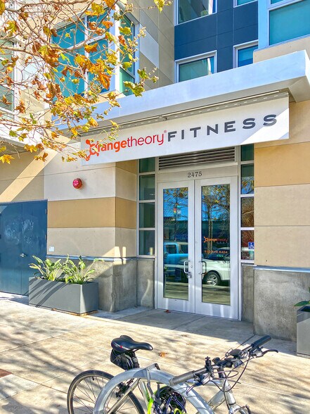 More Photos Of 2450 Shattuck Ave, Berkeley Unknown For Lease