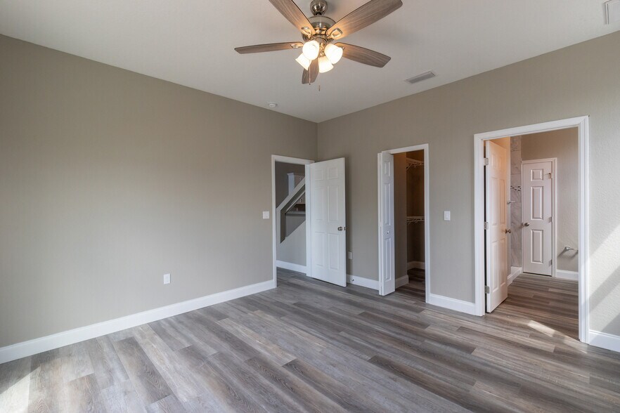 More Photos Of 1900 Oasis Blvd, Sebring Land For Sale