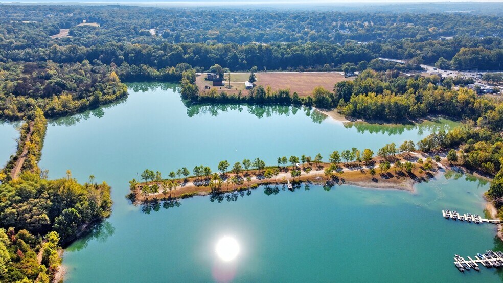 More Photos Of 340 Central Ave, Carlisle Marina For Sale